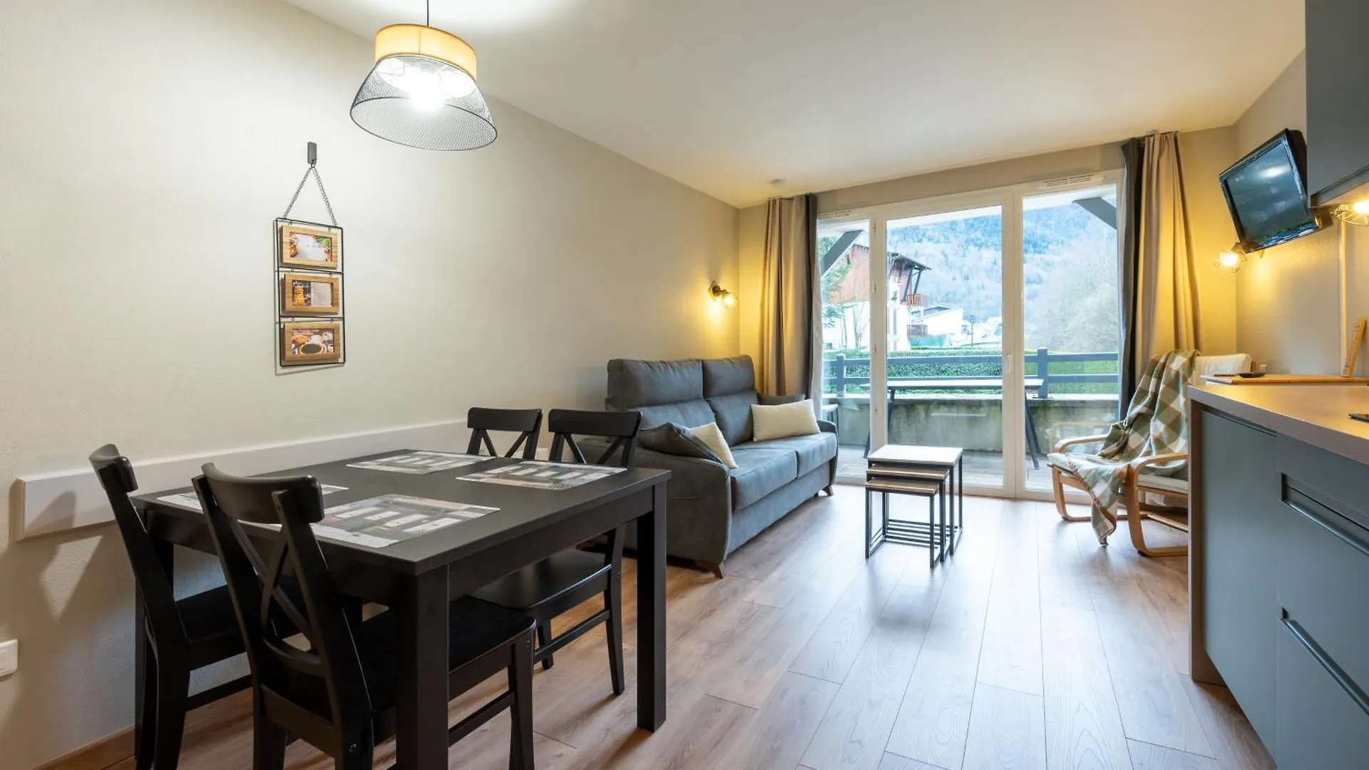 Appart. 4 Couchages 3 Etoiles - Acces Telecabine Saint-Lary-Soulan 0*,  France